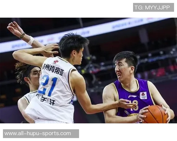 上海男篮大变革:董瀚麟、宗赞等四人离队引发热议 上海男篮大变革:董瀚麟、宗赞等四人离队引发热议