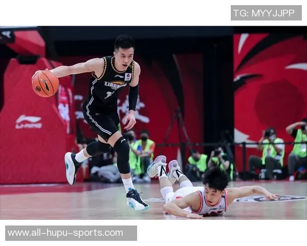 暴扣难掩输球尴尬总决赛首战阿联再度品味苦涩 暴扣难掩输球尴尬总决赛首战阿联再度品味苦涩