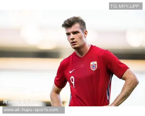 瑟洛特:挪威队很多球员来自豪门,但我们团结一致并无矛盾 瑟洛特:挪威队很多球员来自豪门,但我们团结一致并无矛盾